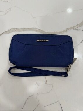 Travelon Navy Blue RFID Blocking Wristlet Wallet Clutch